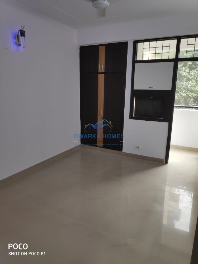 2 Bhk 2Bathroom DDA flat for rent in  Sector 17Dwarka new Delhi.